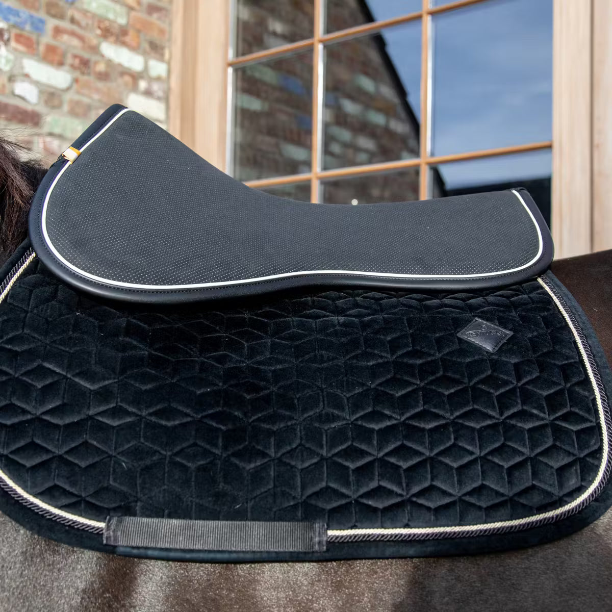 Kentucky Absorb anatomical saddle pad