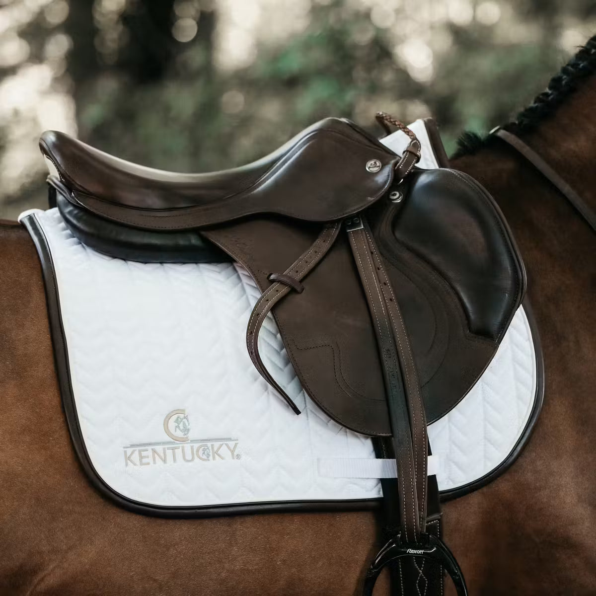 Kentucky Saddle Pad Leather Fishbone Jumping