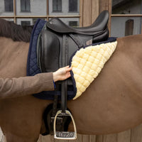 Kentucky Schabrak Skin Friendly Sheepskin Diamond Dressyr