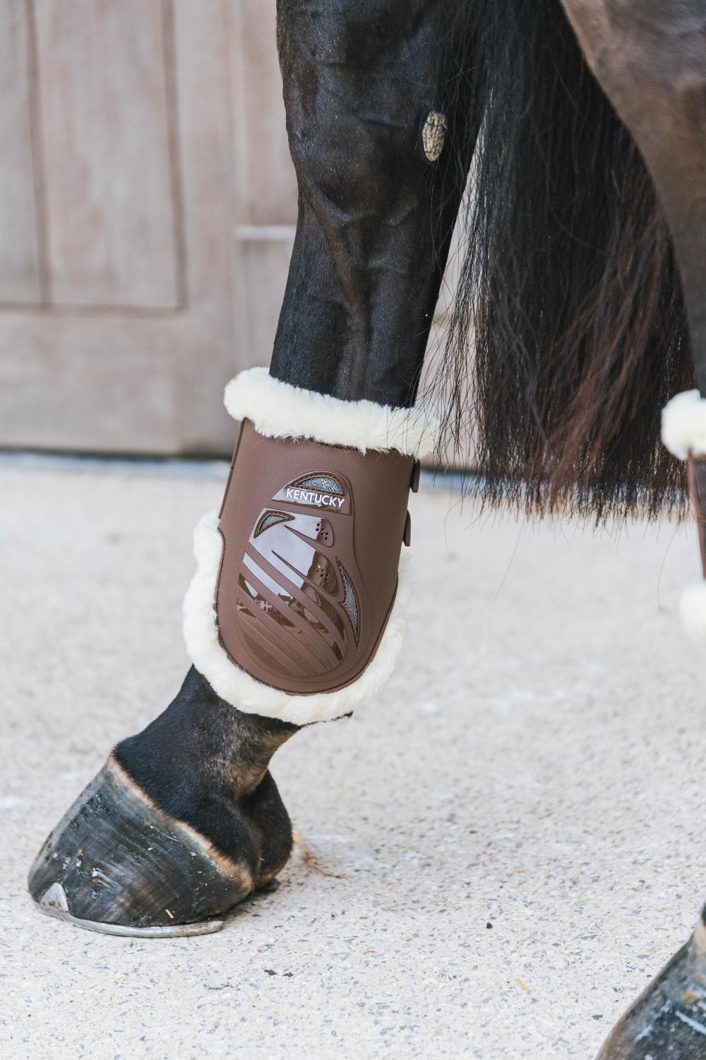 Kentucky Karledsskydd Vegan Sheepskin Elastic
