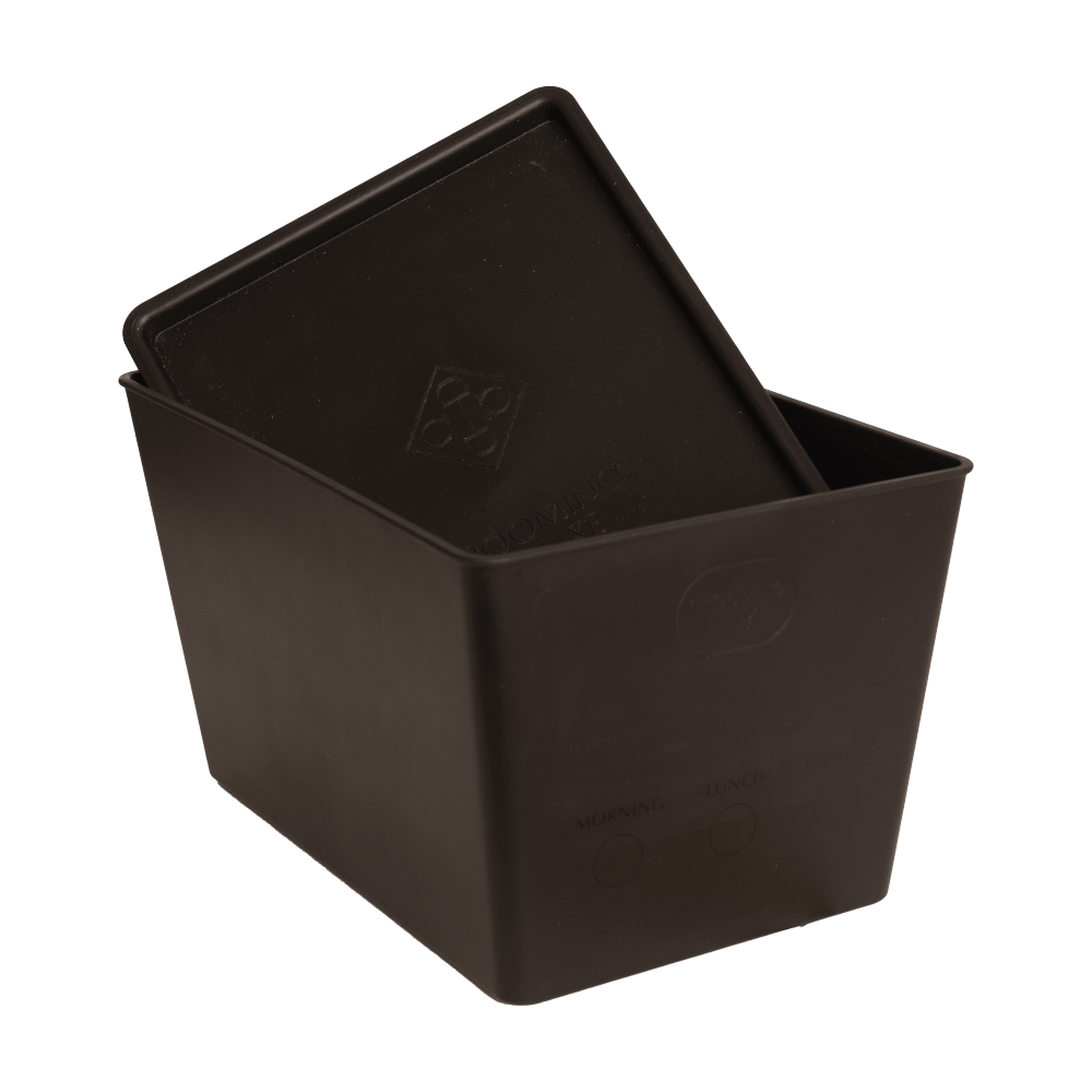 Grooming Deluxe Foderlåda med lock 7 L