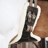 Kentucky Sadelgjord Sheepskin Short Stud