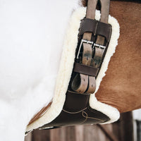 Kentucky Sadelgjord Sheepskin Short Stud