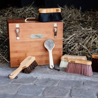 Grooming Deluxe Ryktlåda Tack Box Set