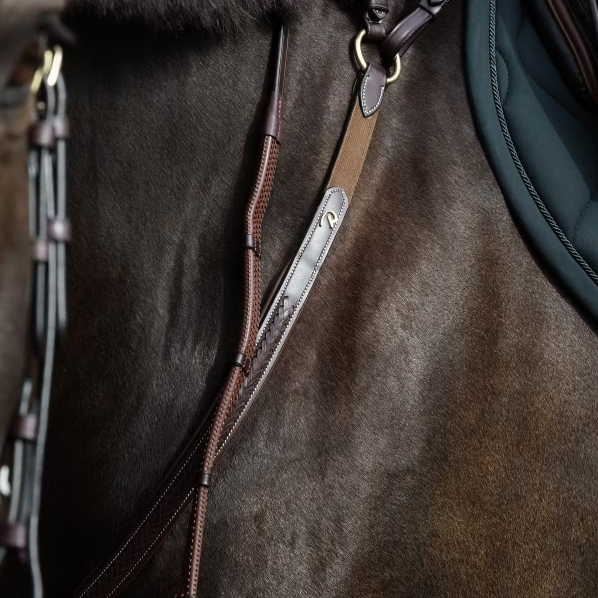 Dyon DY Brösta med brygga flätad finish