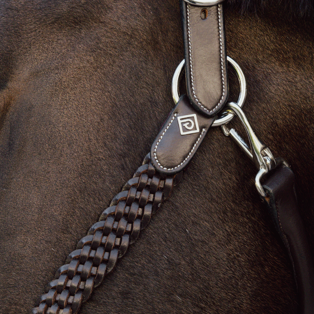 Dyon WO Grimma Flätad