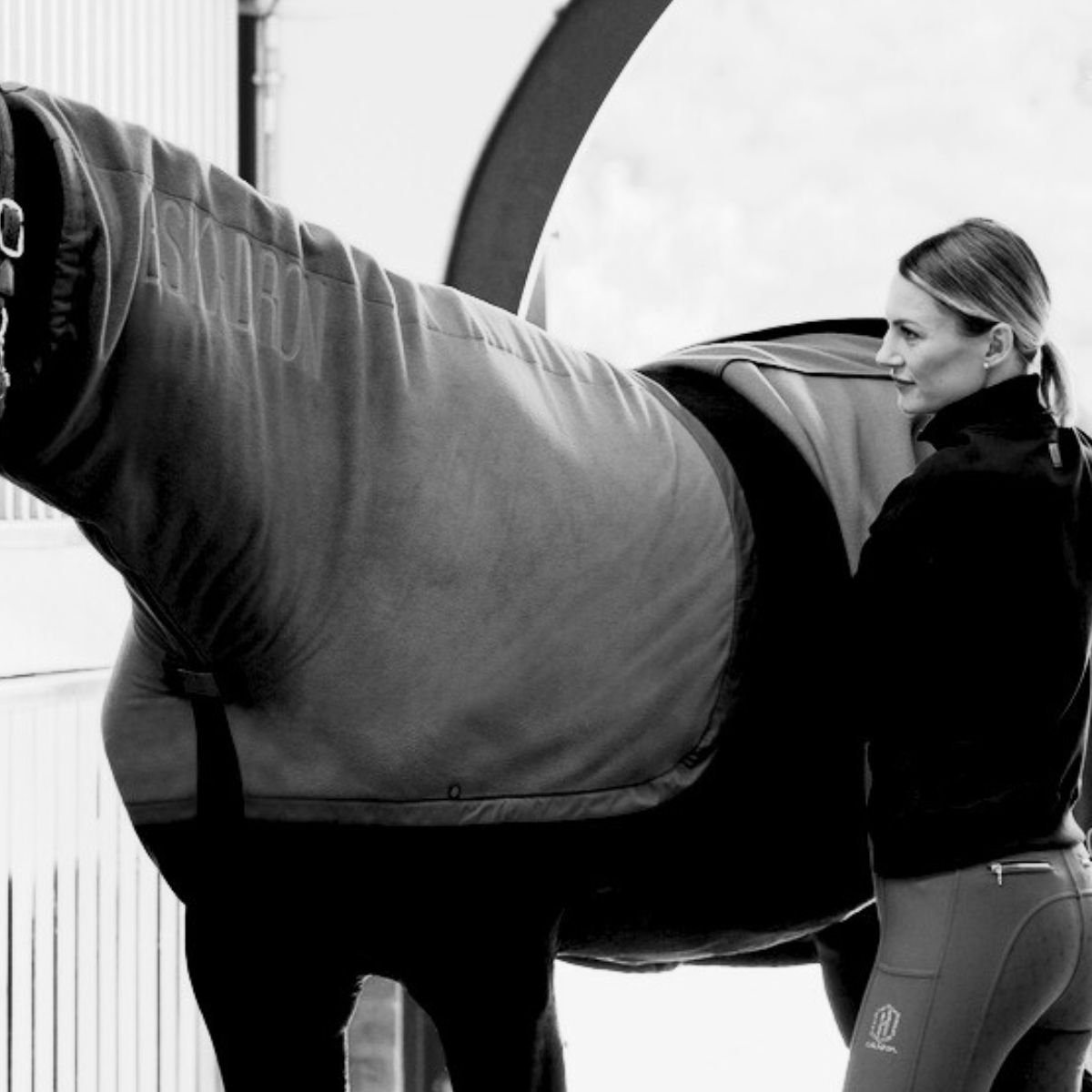 Eskadron Fleece Zip Scarf