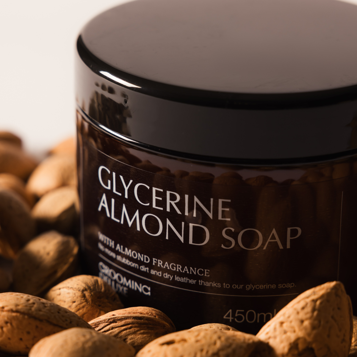 Grooming Deluxe Glycerine Almond Soap