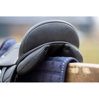 Ikonic ""Light"" Pony Dressage saddle