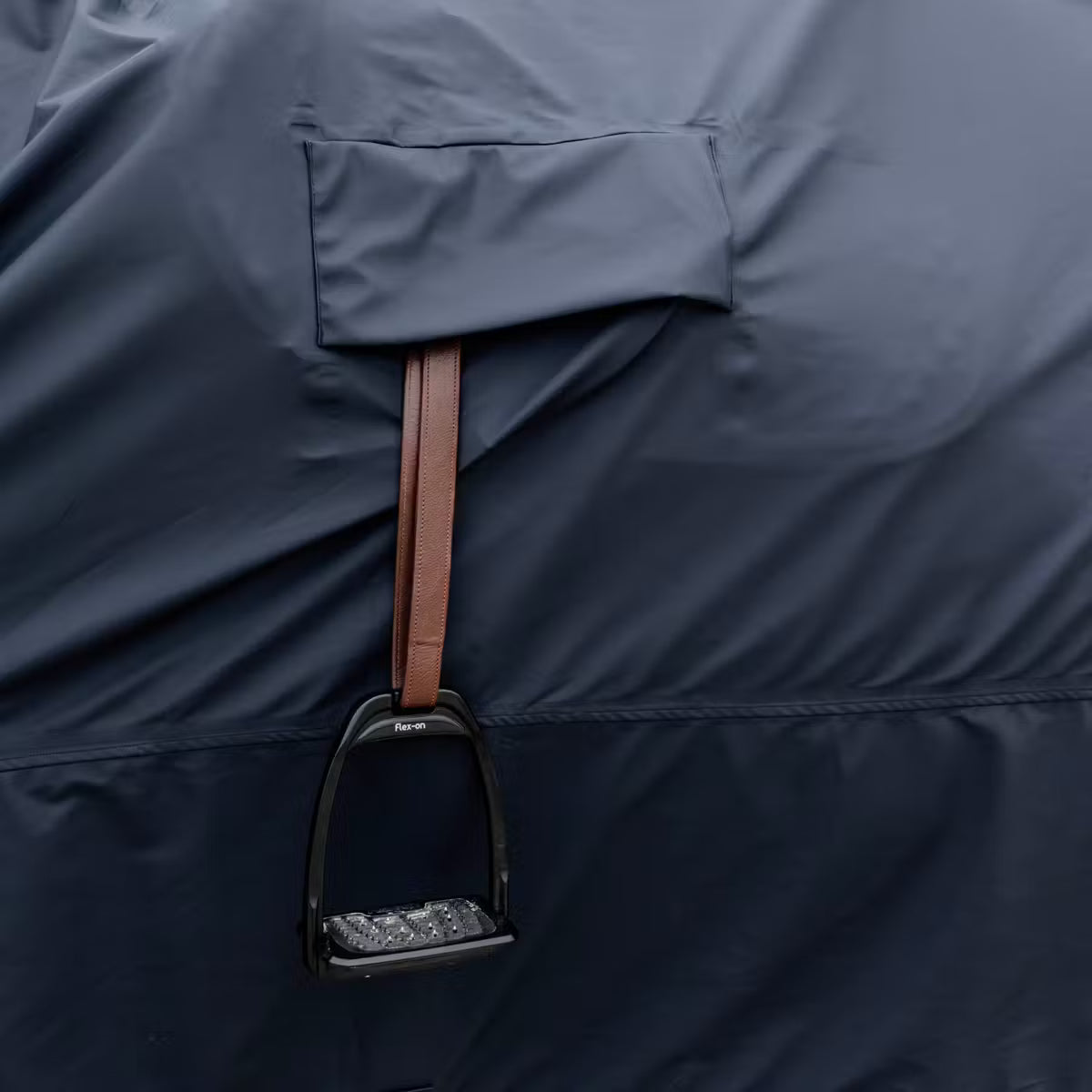 Kentucky Horse Raincoat Hurricane with holes for stirrup leather