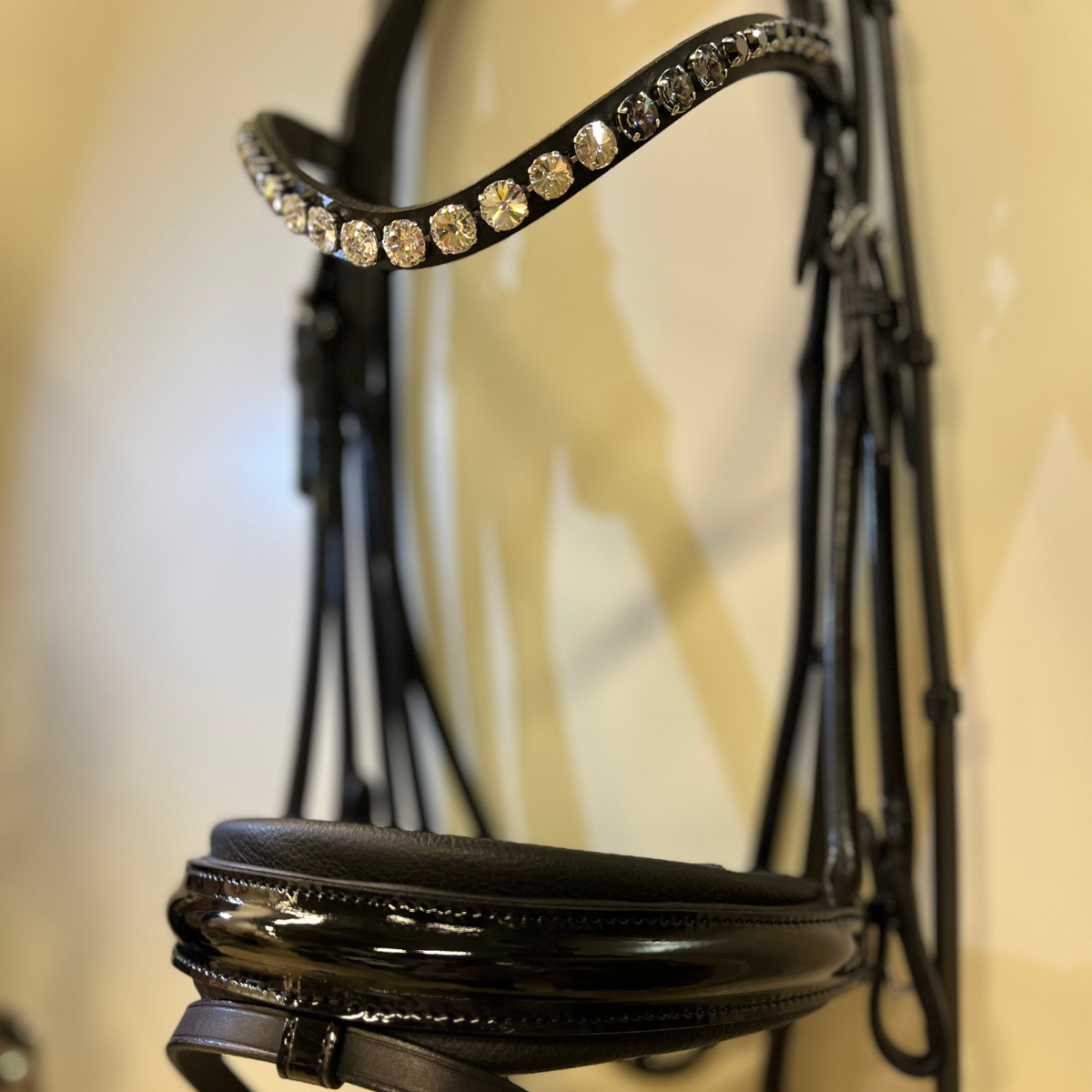 Otto Schumacher Bellevue Elegant Rundsytt Träns Focus